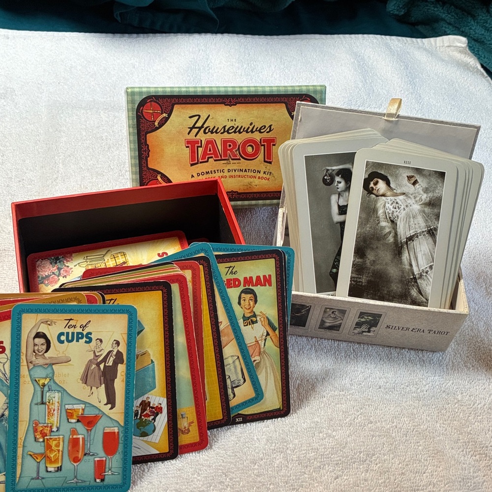 Tarot Bundle The Housewives - Paul Kepple, Jude Buffum, and Silver Era Tarot